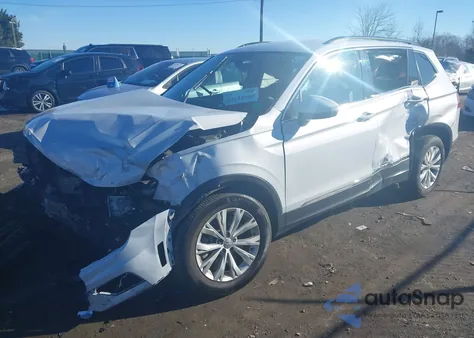 2018 Volkswagen Tiguan 2.0T Se/2.0T Sel from USA, damaged, VIN 3VV2B7AX7JM079075